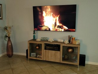 Entertainment Area (60Inch TV with Cable and Streaming Service)