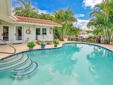 Lovely Waterfront Pool Home in Delray Beach
