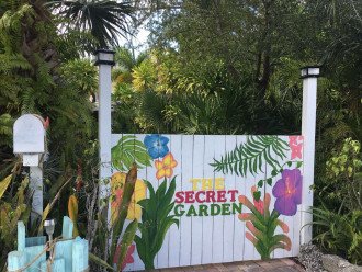 The Secret Garden - The Cottage Near Beach, Shops, Restaurants, Pet Friendly, Close to Lucerne Ave! #1