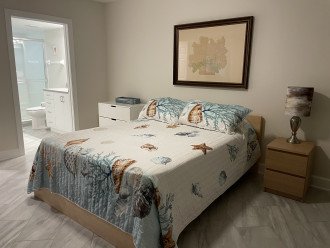 Second Bedroom-ocean front Queen bed