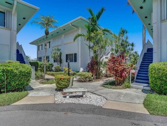 Spacious 2 BR 2 BA Resort style villa near Beach & Downtown Fort Lauderdale! #1