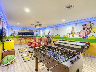 Spectacular Game Room - Foosball And Air Hockey