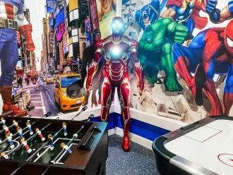 Have Great Fun In The Incredible Avengers Themed Game Room Guarded By Iron Man (life-size!))