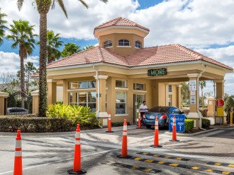 Windsor HIlls Resort Guard Gated Entry