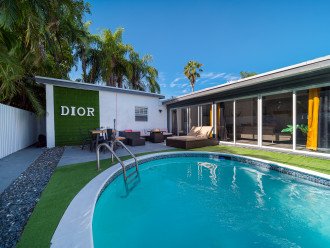 Luxury Pool Villa || 5BD 4BA #1
