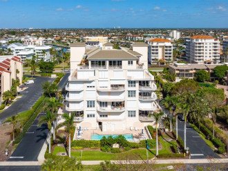 Grand and Glorious Penthouse with Panoramic Gulf Views #4