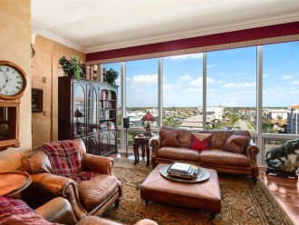 Grand and Glorious Penthouse with Panoramic Gulf Views #30