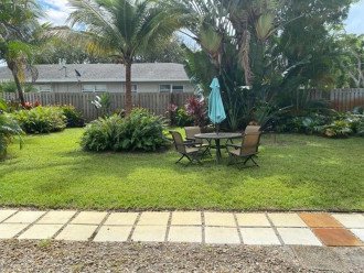 One BR Cottage Clean & Bright only two blocks to Downtown Delray Beach FL #1