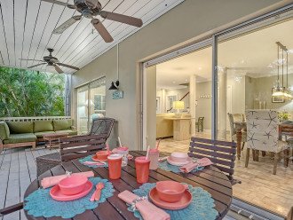 Hemingway House | Beautiful Traditional Home w / Spacious Outdoor Dining #8
