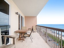 Beautifully Decorated Beachfront Condo, Private Balcony, Heated pool, and more.