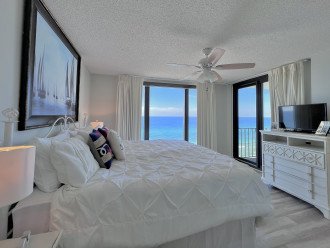 Master Suite, Balcony access