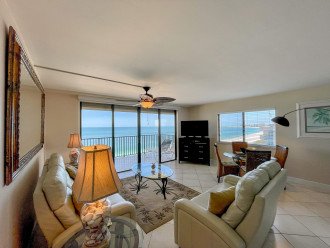 Sea Winds 1006: Endless Sunsets in this Beach Front End Unit #1
