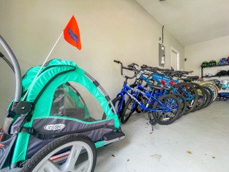 8 Bikes with Pull Along Trailer