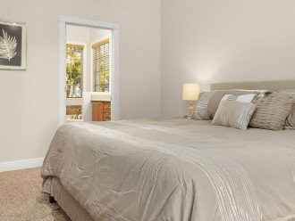 Sunshine Villa - Luxury 5 Bed Oasis Min to Disney w/ Private POOL! #1