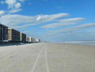 Southpoint 407 Condo Weekly Rentals Direct Oceanview on No Drive Beach #29