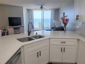 Southpoint 407 Condo Weekly Rentals Direct Oceanview on No Drive Beach #2