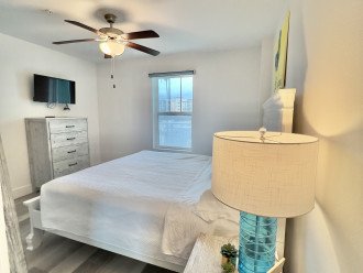 Steps from Madeira Beach - Clean & Open 3 bed/3 full bath - heated pool #1