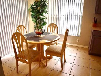 Separate breakfast table within the kitchen area