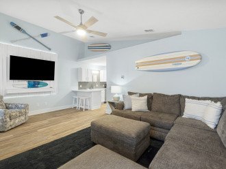New bungalow - 5 minute walk to the Beach at Red Neptune #1