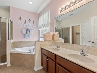 Large walk-in shower and oversized garden tub