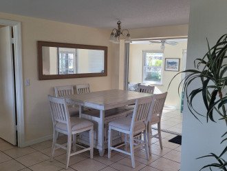 KITCHEN TABLE SEATING 6