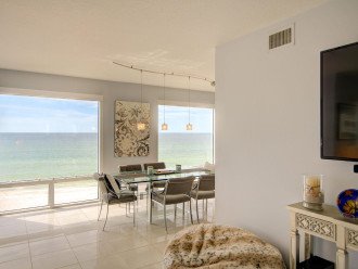 Islands West 4A - Gorgeous Beachside Condo in superior Longboat Location #1