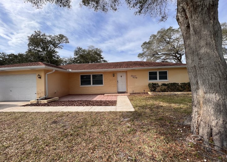Home Close to Indian Rocks Beach and Taylor Park Pet Friendly #1