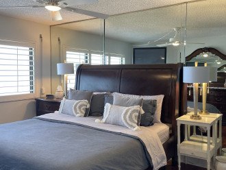 MBR with king bed, ceiling fan, and best of all...ocean views!!!