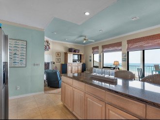 Kitchen area with Gulf view