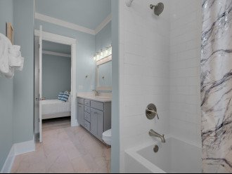 2nd floor - Full bath off king bedroom