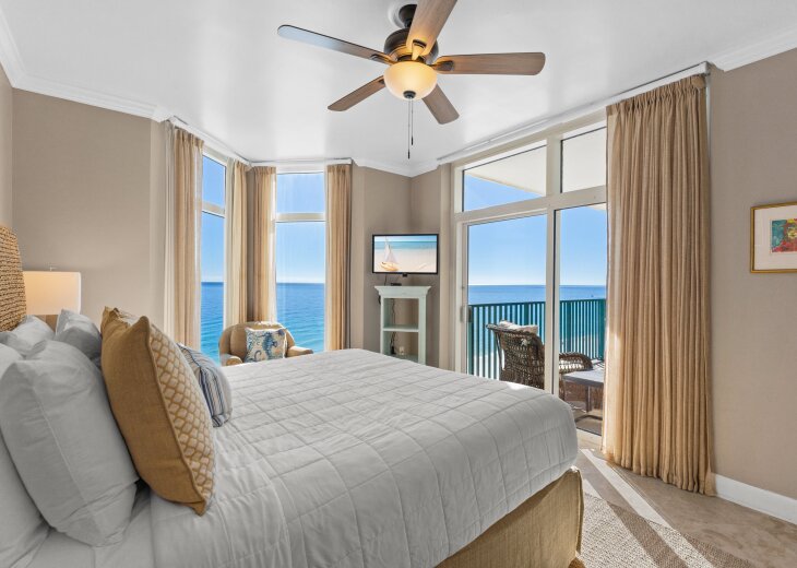 King Bedroom Amazing Views
