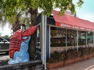 World Famous Lobster Pot Restaurant