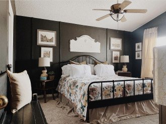 Master bedroom- king bed