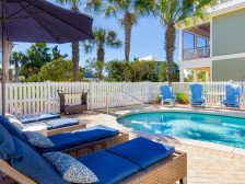 Great 30A Home, Private Heated Pool, 2 min walk to beach