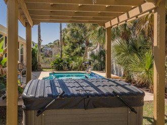 Beautiful House located minutes to Navarre Beach #1