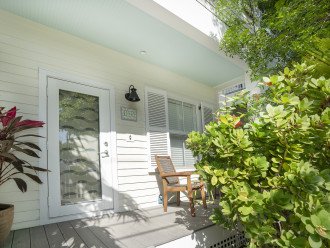 Sanctuary Retreat, Island Vibe, Downtown Key West Charm with Fall Specials @ #21
