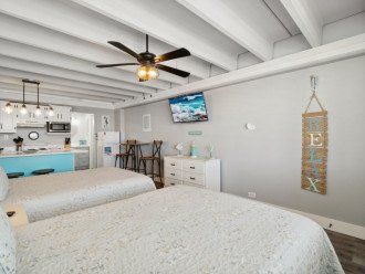 Cozy Beachfront Studio Newly Renovated with Ocean View! #8