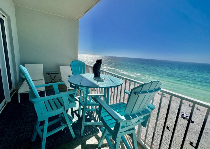 Stylish Beachfront Cozy 3BD Condo! Beachfront! Free Beach Chair Service #1