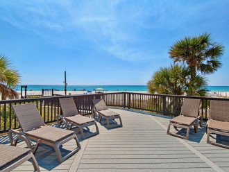 Newly Renovated Resort Beachfront Condo! Free Beach Chairs! #1