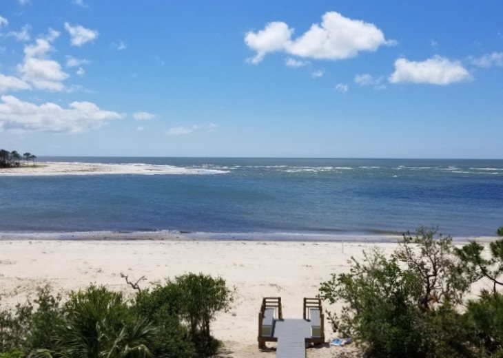 Beachfront 3 bed 3 bath close to boat ramp updated clean beautiful location #1