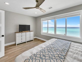 3rd Floor Beach View King Suite with Private Bathroom