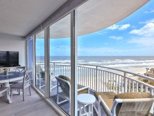 BEACH HAVEN Luxury Oceanfront 2/2 Condo- BEST VIEWS, BEST AMENITIES