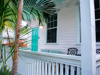 Eliza Street Retreat - private pool, central location to both ends of Duval St. #5