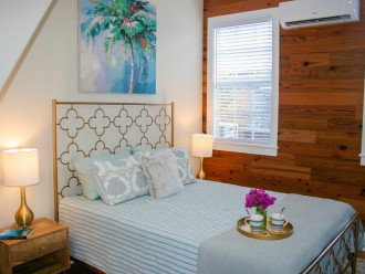 Eliza Street Retreat - private pool, central location to both ends of Duval St. #17