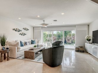 Delray Beach Townhome steps from the beach #10