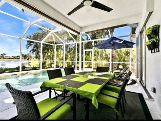 Water view Villa w/ solar heated pool - 10 mins from beach and downtown #4