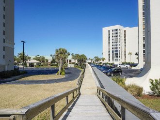 Steps to the beach! Small townhome complex in the heart of Destin with a pool! #40