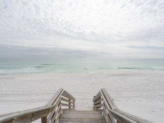 Steps to the beach! Small townhome complex in the heart of Destin with a pool! #38