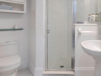 Bathroom Nr 2 with standing shower