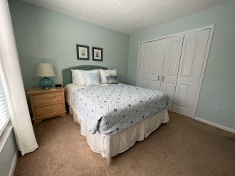 Sand Dollar Queen Size Bed